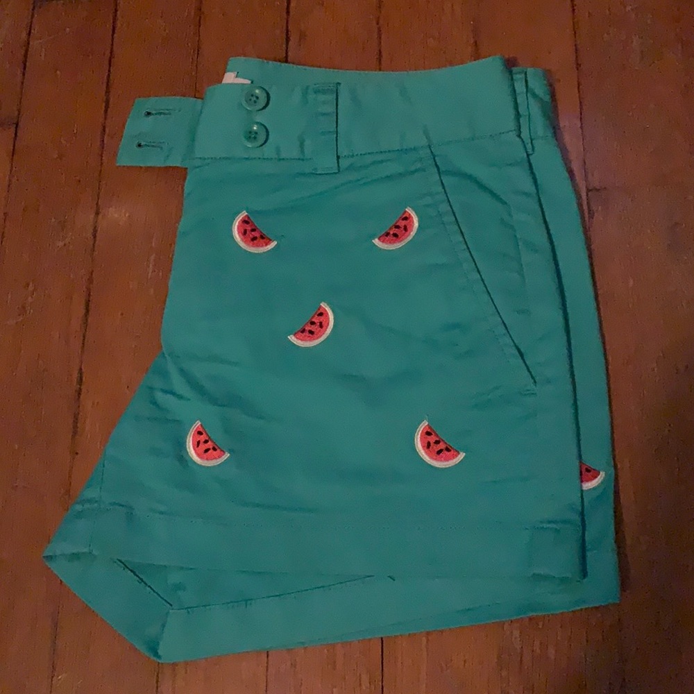 Vineyard vines shorts